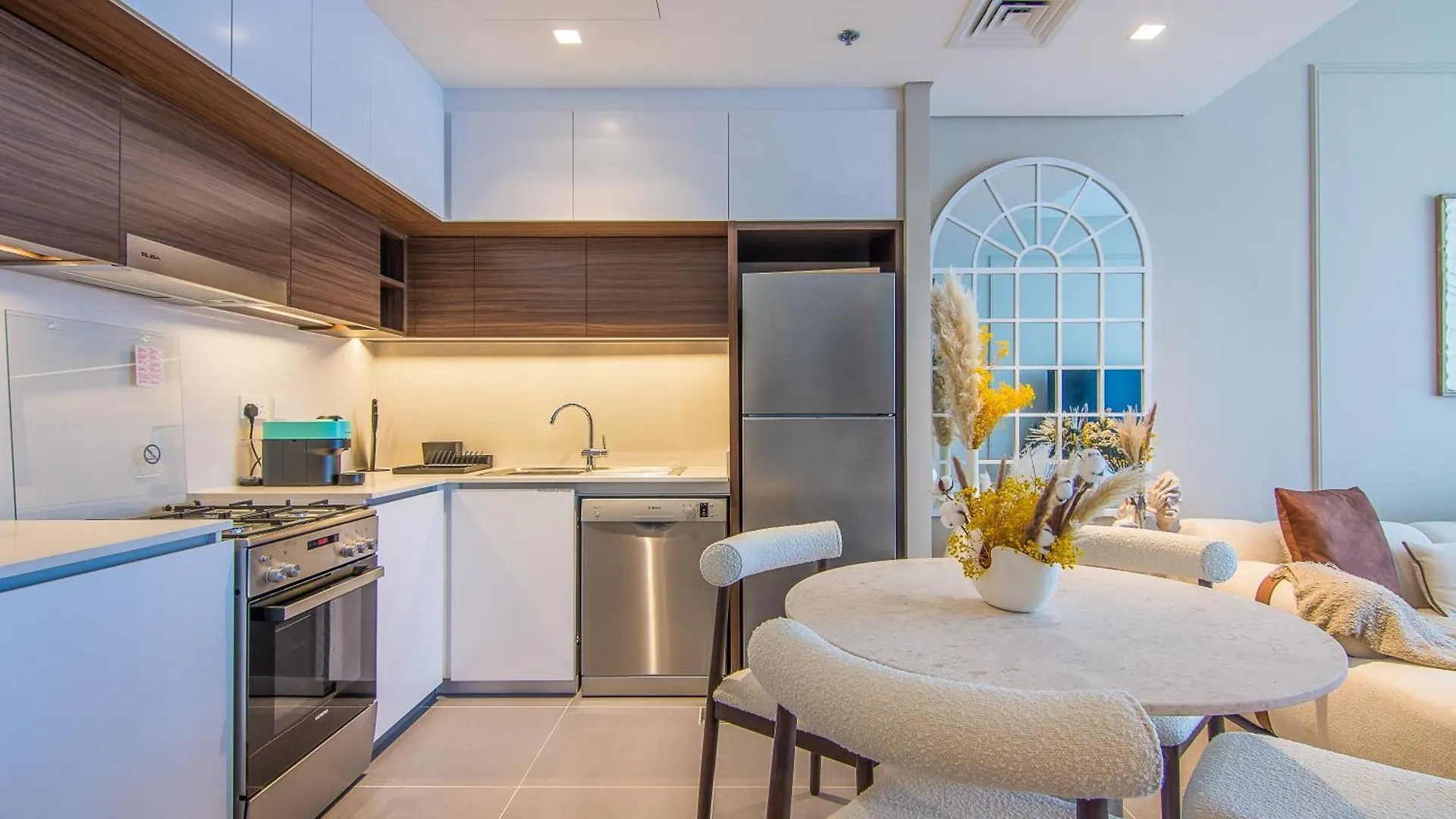 2003 Emaar Creek Harbour Edge Luxury Residences 1Br Dubai Apartment