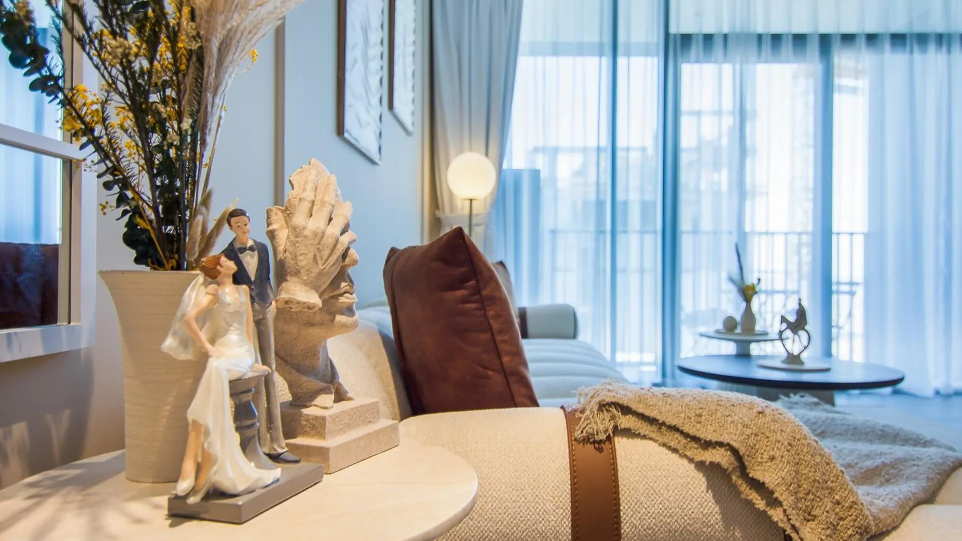 Apartment 2003 Emaar Creek Harbour Edge Luxury Residences 1Br Dubai