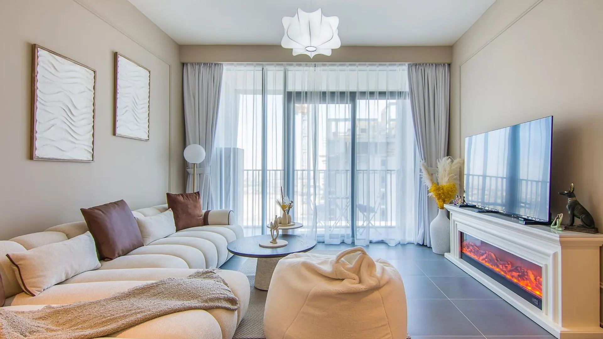 2003 Emaar Creek Harbour Edge Luxury Residences 1Br Dubai Apartment